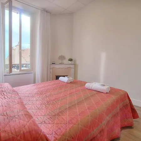 Brand New 2 Bedroom Forville - Wi Fi Apartment